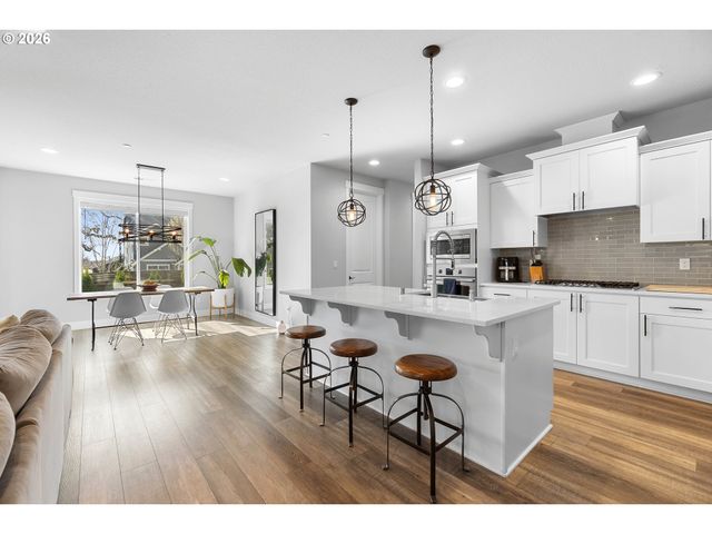 5788 N 86TH Cir, Camas, WA 98607