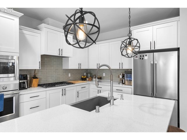 5788 N 86TH Cir, Camas, WA 98607