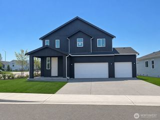 17904 140th Avenue E, Puyallup, WA 98374