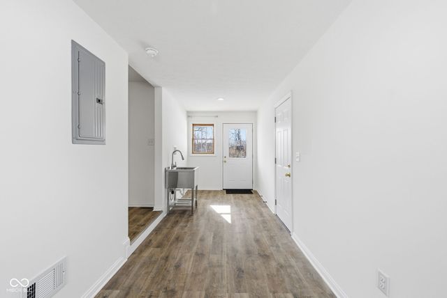 4839 W Regent Street, Indianapolis, IN 46241