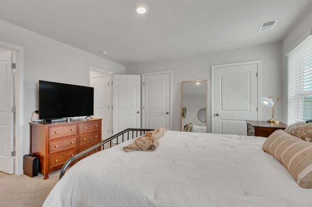 809 Dallas Dr, Columbia, TN 38401