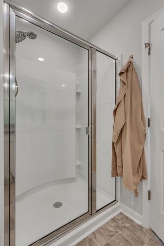 809 Dallas Dr, Columbia, TN 38401