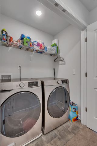 809 Dallas Dr, Columbia, TN 38401