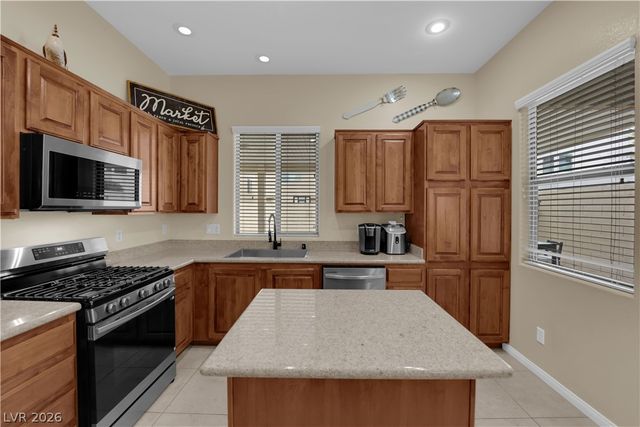 9153 Craven Avenue, Las Vegas, NV 89149