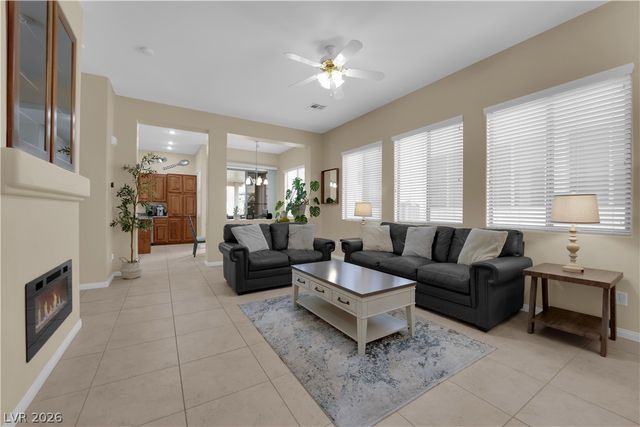 9153 Craven Avenue, Las Vegas, NV 89149