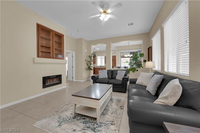 9153 Craven Avenue, Las Vegas, NV 89149