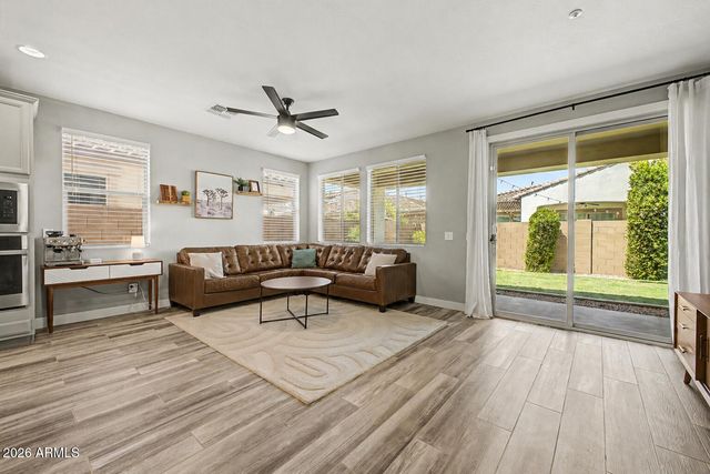 3870 E DUBLIN Street, Gilbert, AZ 85295