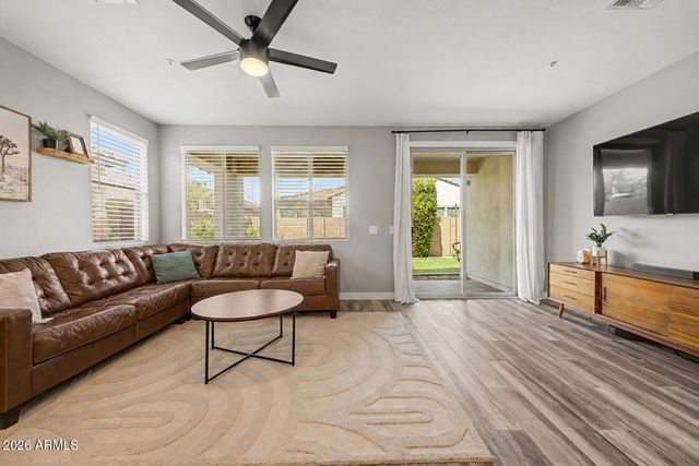 3870 E DUBLIN Street, Gilbert, AZ 85295