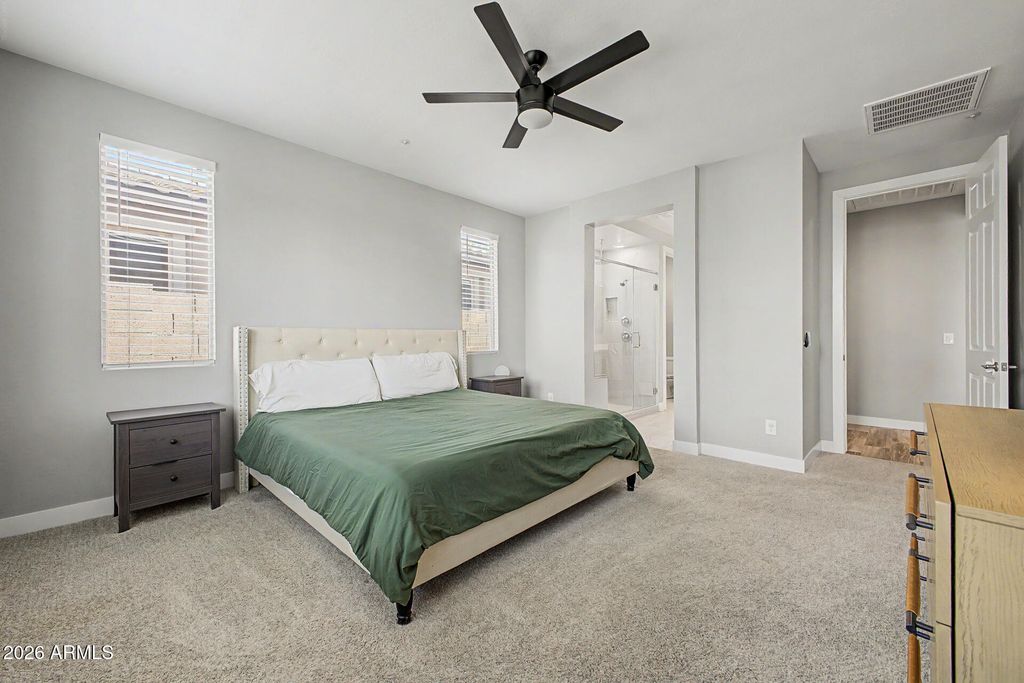 Image 14 of property listing at 3870 E DUBLIN Street, Gilbert, AZ 85295