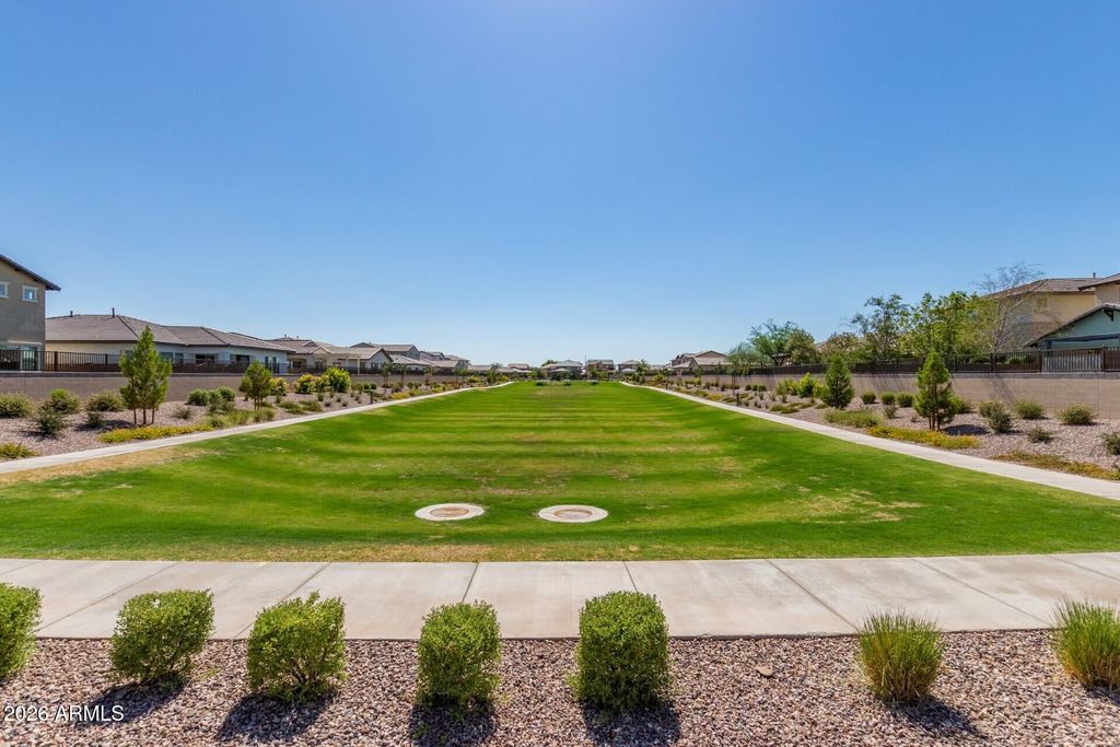 Image 27 of property listing at 3870 E DUBLIN Street, Gilbert, AZ 85295