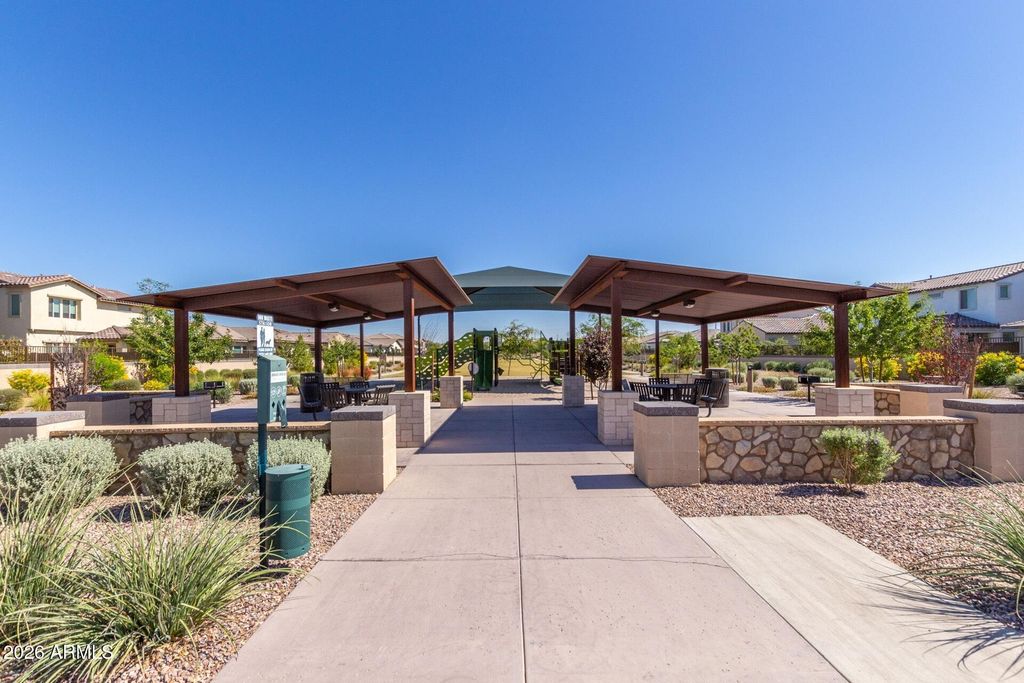 Image 28 of property listing at 3870 E DUBLIN Street, Gilbert, AZ 85295