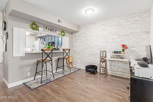 3732 W BLUEFIELD Avenue, Glendale, AZ 85308