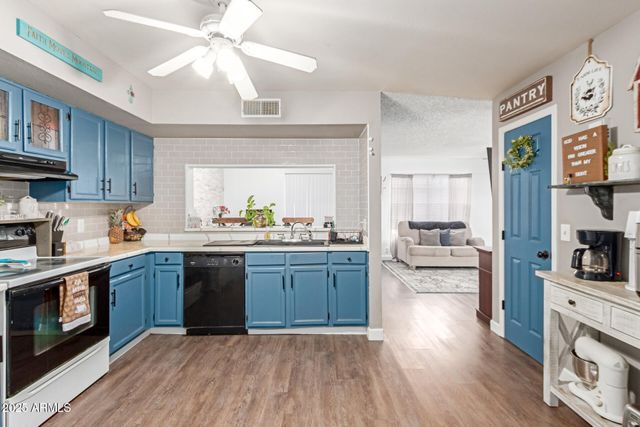 3732 W BLUEFIELD Avenue, Glendale, AZ 85308