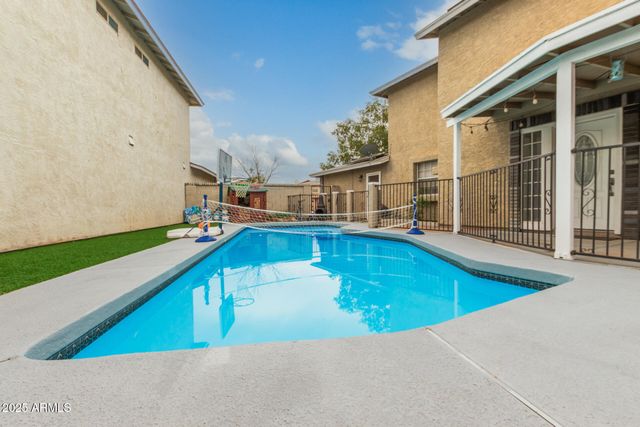 3732 W BLUEFIELD Avenue, Glendale, AZ 85308