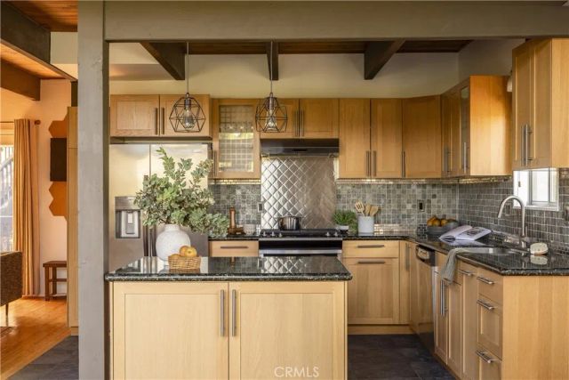1255 Yukon Drive, Lake Arrowhead, CA 92352