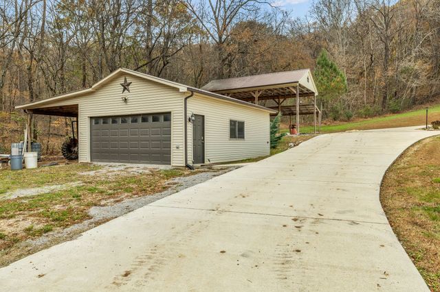 240 Scenic Ct, Pulaski, TN 38478