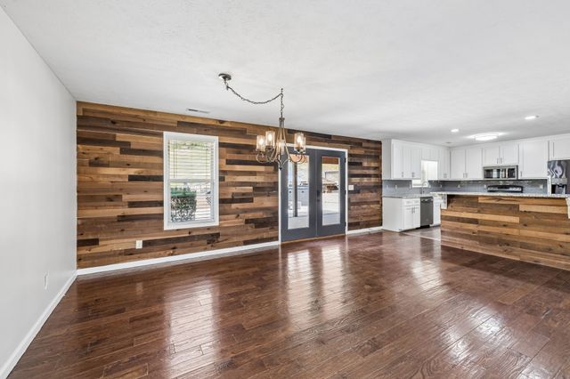 240 Scenic Ct, Pulaski, TN 38478