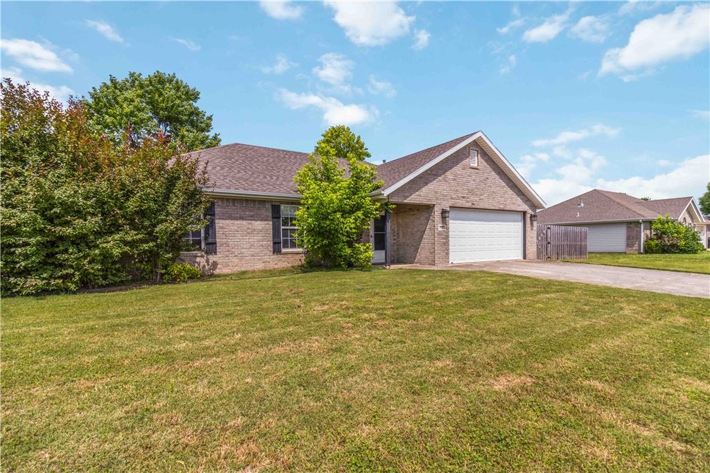 265 Washburn Drive, Pea Ridge, AR 72751