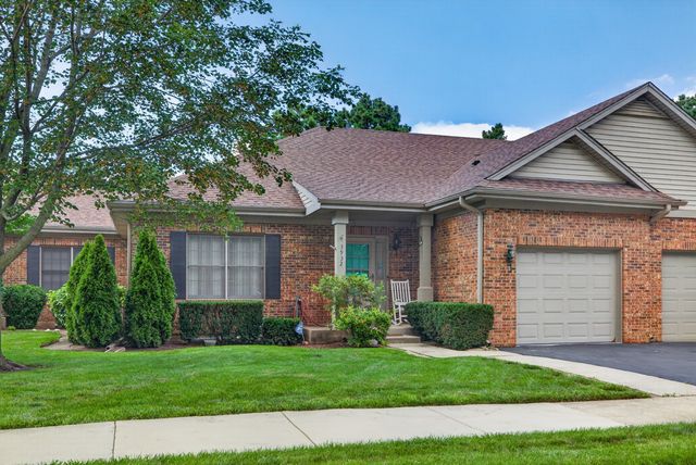 3932 Balmoral Court, Rolling Meadows, IL 60008