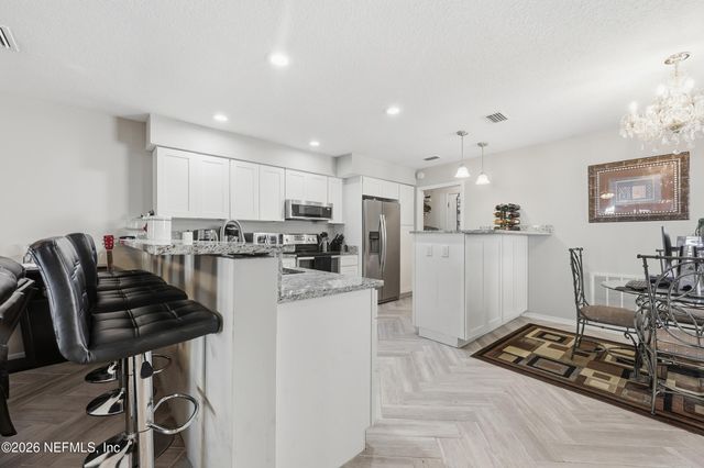 10155 BROOKWOOD FOREST Boulevard, Jacksonville, FL 32225