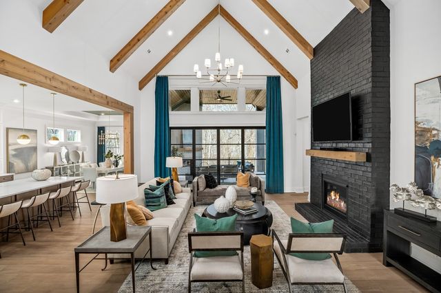 511 St Charles Dr, Arrington, TN 37014