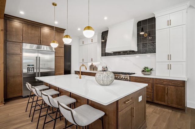 511 St Charles Dr, Arrington, TN 37014