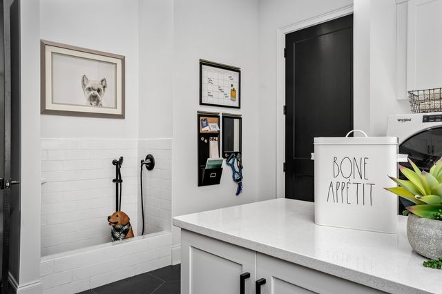 511 St Charles Dr, Arrington, TN 37014