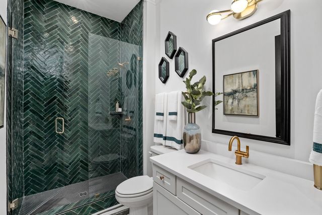 511 St Charles Dr, Arrington, TN 37014