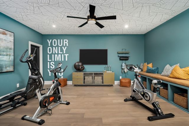 511 St Charles Dr, Arrington, TN 37014