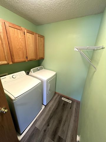 1868 Moccasin Drive, Waconia, MN 55387