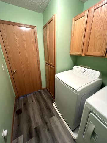 1868 Moccasin Drive, Waconia, MN 55387