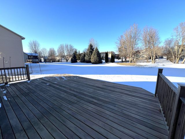 1868 Moccasin Drive, Waconia, MN 55387