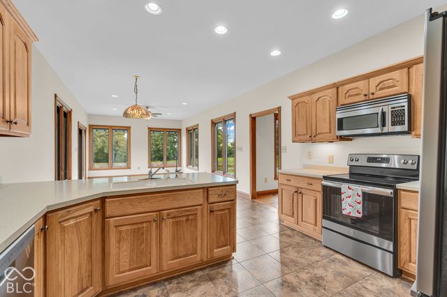 1165 Waterford Drive, Avon, IN 46123