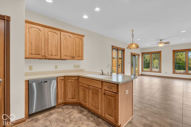 1165 Waterford Drive, Avon, IN 46123