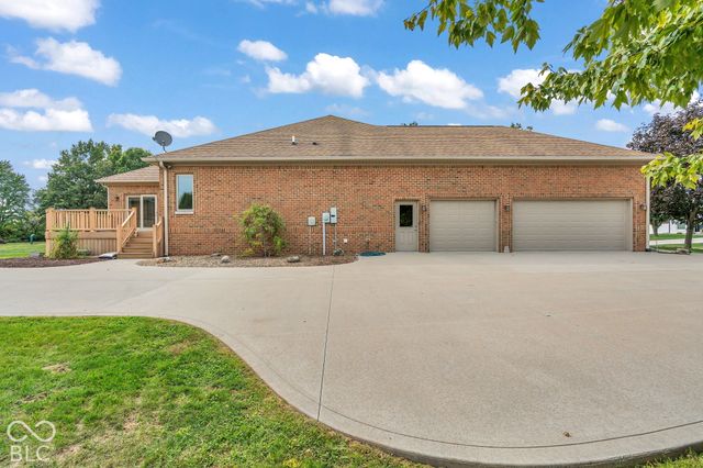 1165 Waterford Drive, Avon, IN 46123