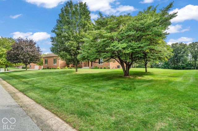 1165 Waterford Drive, Avon, IN 46123