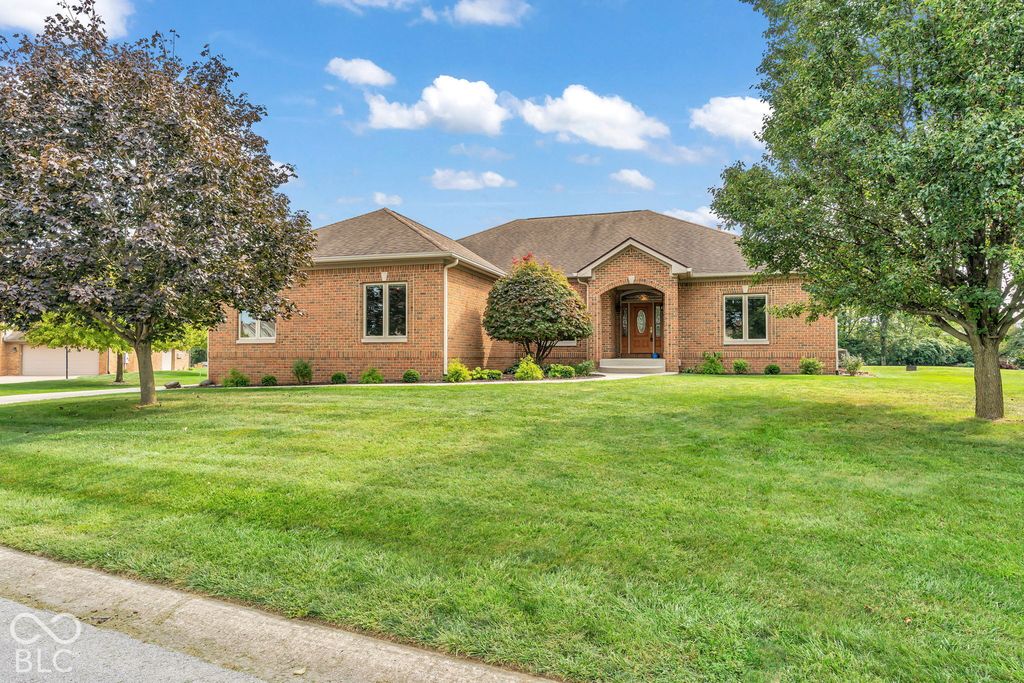 1165 Waterford Drive, Avon, IN 46123
