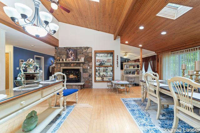 3944 S Brenlor Drive, Hesperia Vlg, MI 49421