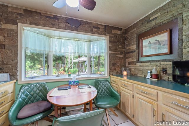 3944 S Brenlor Drive, Hesperia Vlg, MI 49421