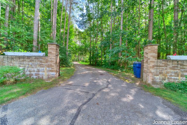 3944 S Brenlor Drive, Hesperia Vlg, MI 49421