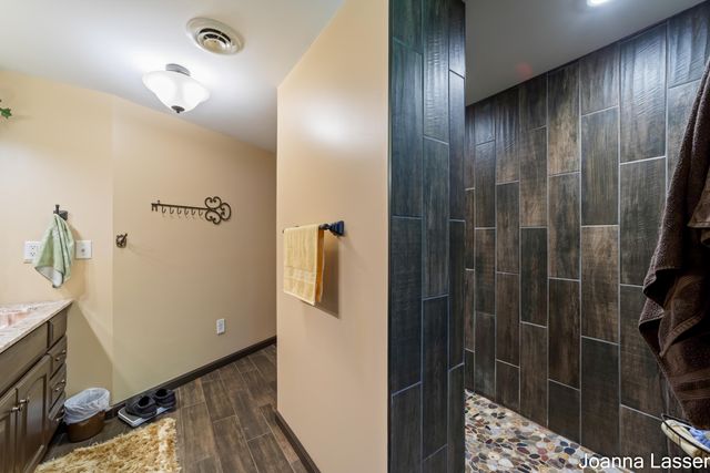 3944 S Brenlor Drive, Hesperia Vlg, MI 49421