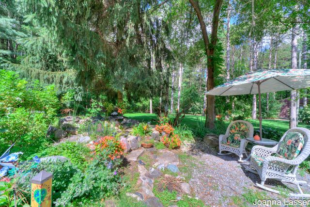 3944 S Brenlor Drive, Hesperia Vlg, MI 49421