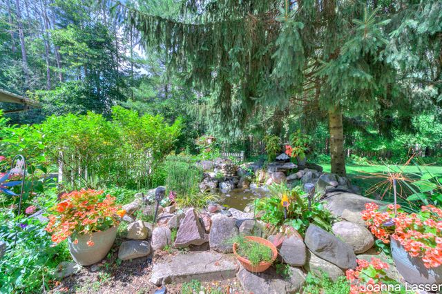 3944 S Brenlor Drive, Hesperia Vlg, MI 49421