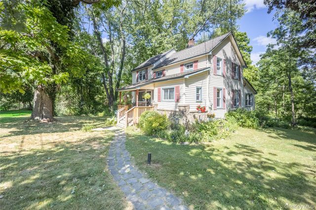 138 Ohioville Road S, New Paltz, NY 12561