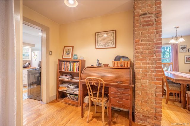 138 Ohioville Road S, New Paltz, NY 12561