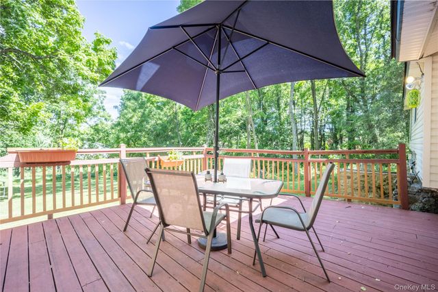 138 Ohioville Road S, New Paltz, NY 12561
