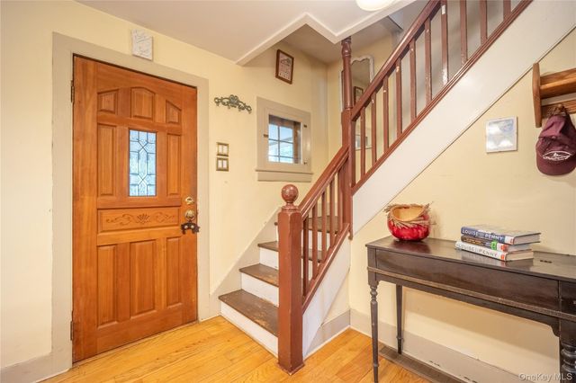138 Ohioville Road S, New Paltz, NY 12561