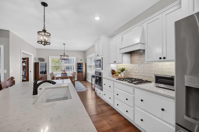 5843 Danielle Drive, Bettendorf, IA 52722