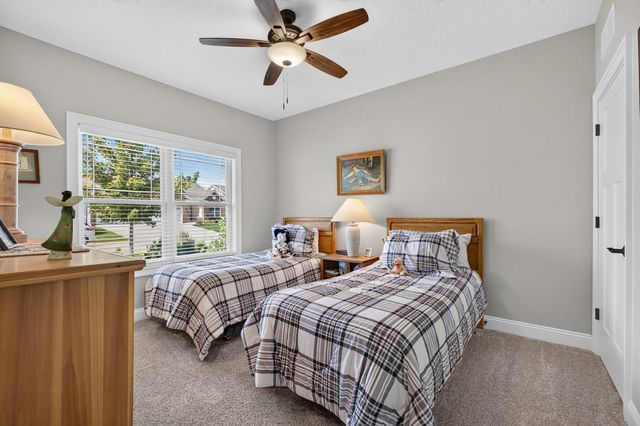 5843 Danielle Drive, Bettendorf, IA 52722