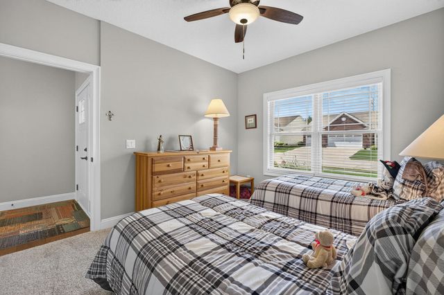5843 Danielle Drive, Bettendorf, IA 52722